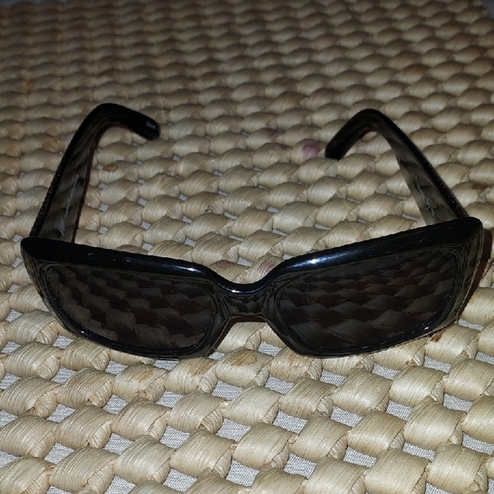 Wendy Williams Sunglasses - Picture 1 of 9